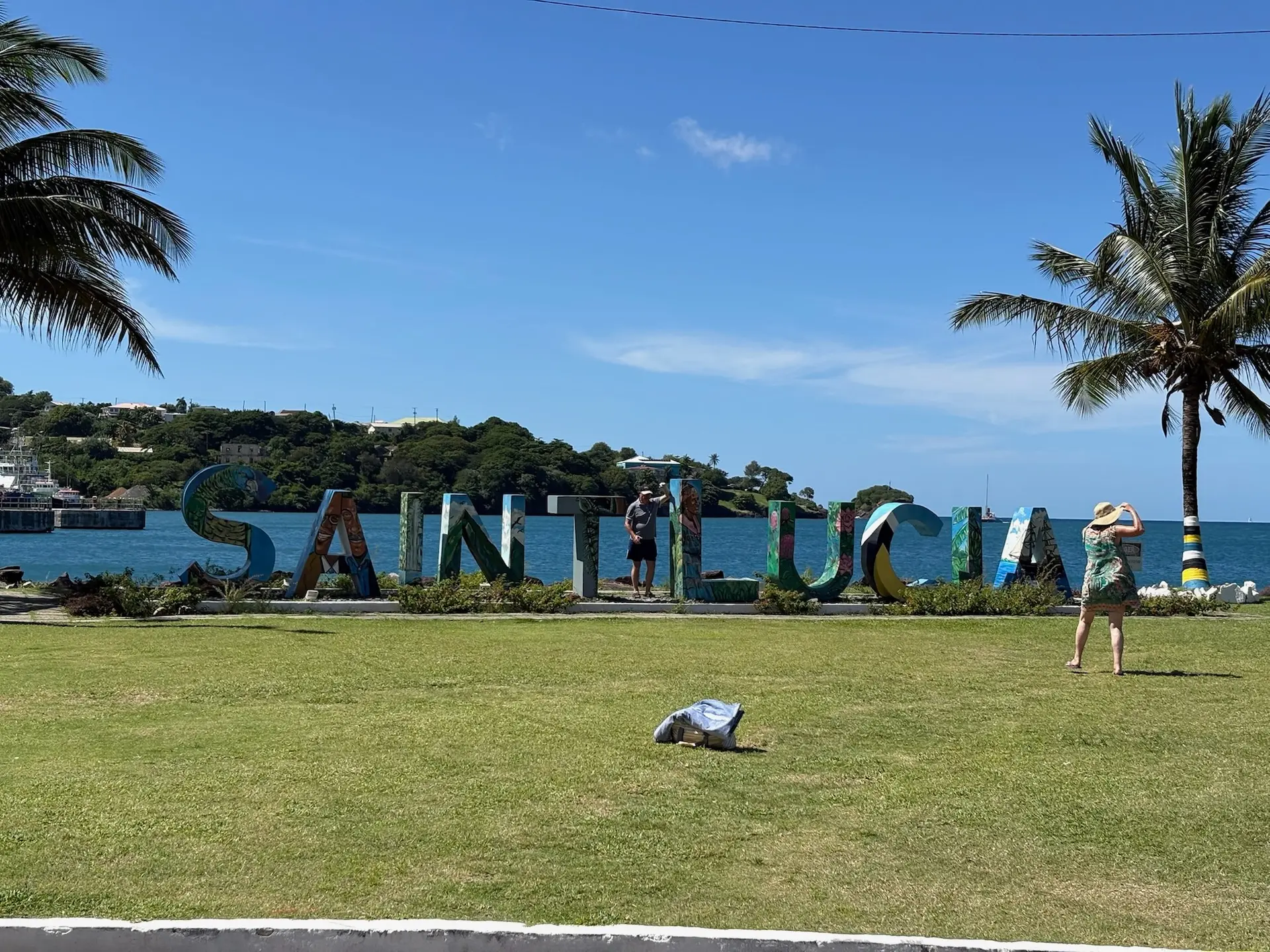 Der Schriftzug der Insel St. Lucia