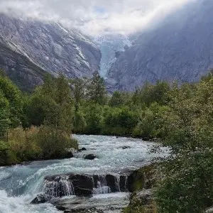 Landausflug in Nordfjordeid