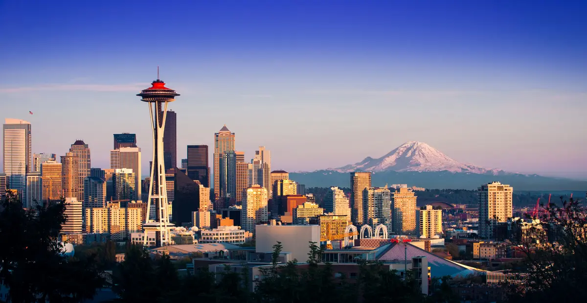 Das Stadtzentrum von Seattle | Bild © Thom Milkovic auf Unsplash
