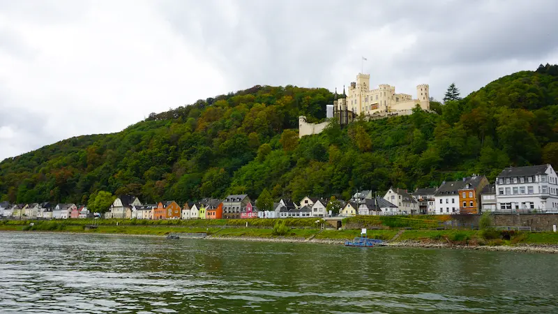 header_flusskreuzfahrt-2020_04 Die Burgen entlang des Rhein